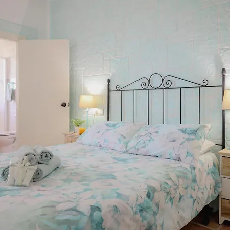 Belmonstays Aguamarina, Pueblo Mijas