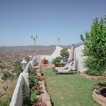 펜션 Belmonstays Aguamarina, Pueblo
