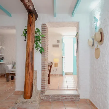 Belmonstays Aguamarina, Pueblo 펜션 미하스
