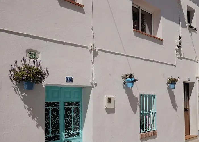Belmonstays Aguamarina, Pueblo Mijas